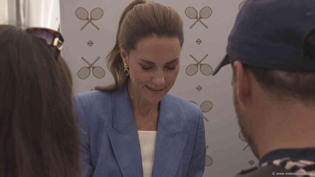 BBC commentator stunned as Kate Middleton scans tickets and mixes with fans at Wimbledon