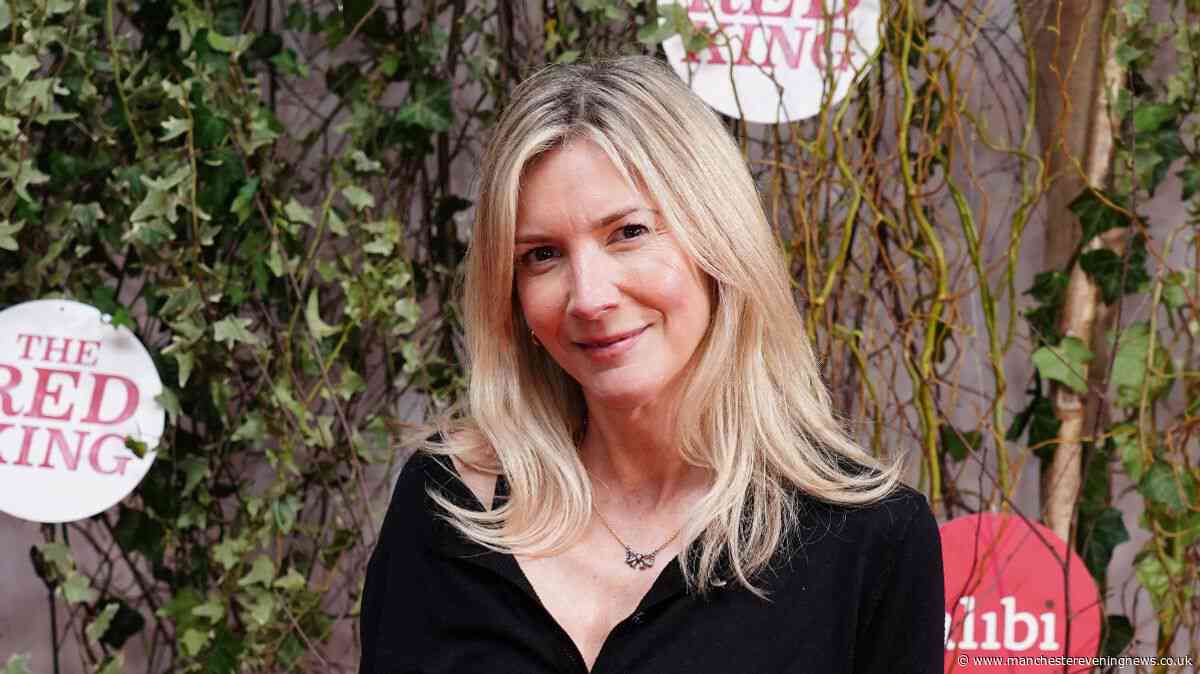 Lisa Faulkner announces breast cancer diagnosis as she undergoes surgery