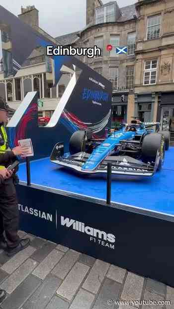 You can't park there 😉  #f1