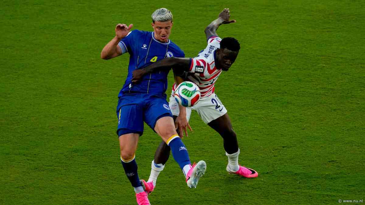 VS boos over rode kaart Balogun: 'Er zijn dit WK veel ergere acties geweest'