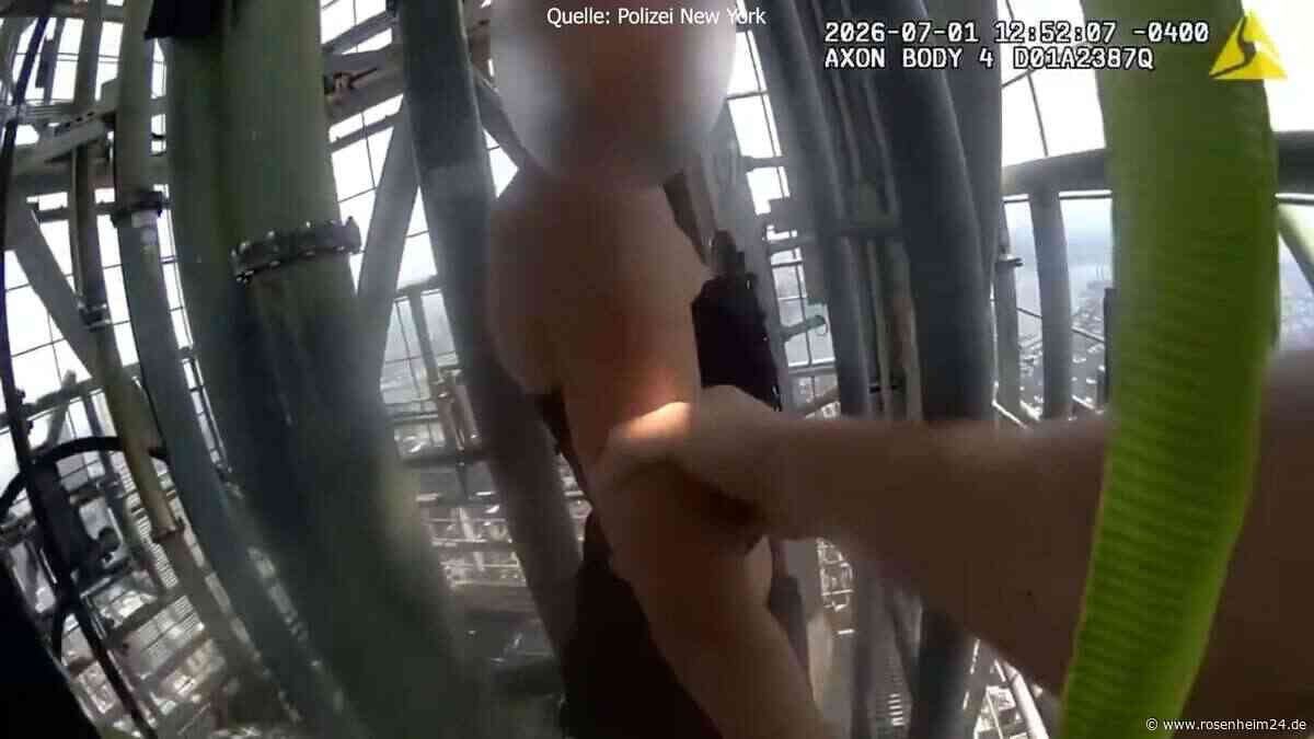 Bodycam-Aufnahmen zeigen: Polizist klettert auf Empire State Building und nimmt russisches Paar fest