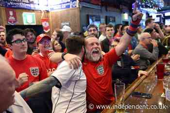 Starmer to allow all pubs to stay open until 5am for England’s World Cup match with Mexico