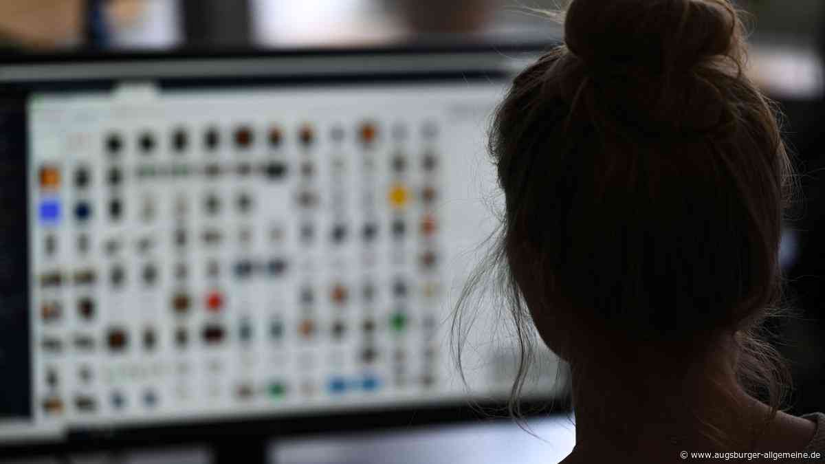Selbst der Verteidiger nennt die Tat „abscheulich“: Mutter dreht Porno-Videos von kleiner Tochter