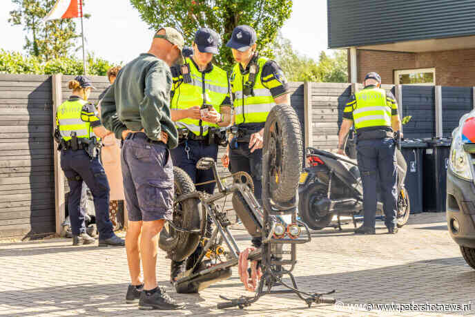 Grote verkeerscontrole in Vinkeveen: boetes, WOK-meldingen en fatbike in beslag genomen