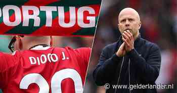 Arne Slot: ‘Het is heel emotioneel om te zien hoe Portugal Diogo Jota eert’