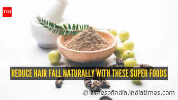 5 superfoods that reduce seasonal hair fall naturally