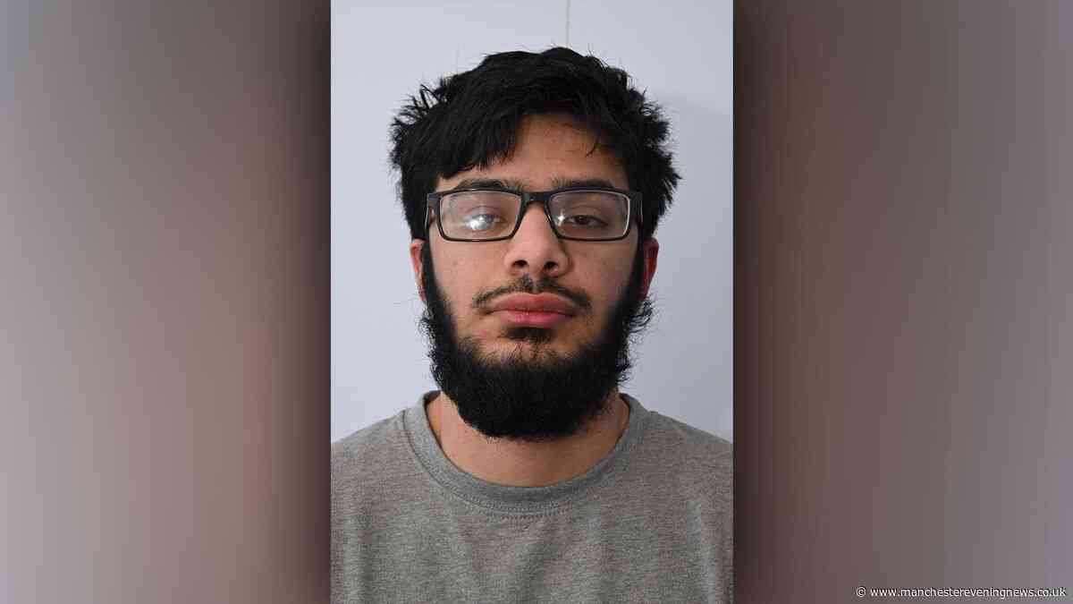 Teenager who wanted to plan terror attack arrested at Manchester Airport while 'attempting to join ISIS'