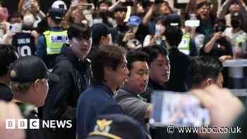 Why are South Korean fans so angry at their football coach?