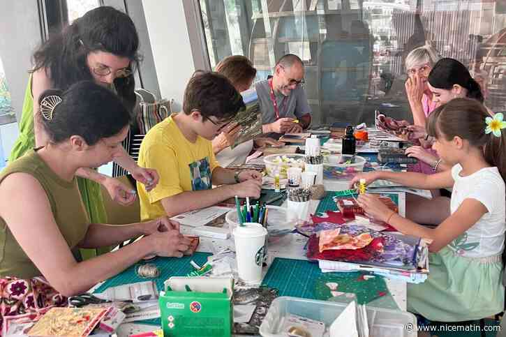 « C’est comme créer le CV artistique d’une personne » : un atelier de création à partir de livres anciens ouvre le festival Partir en livre à la médiathèque de Monaco