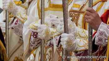 Vaticaan verstoot honderden gelovigen van conservatieve katholieke groepering