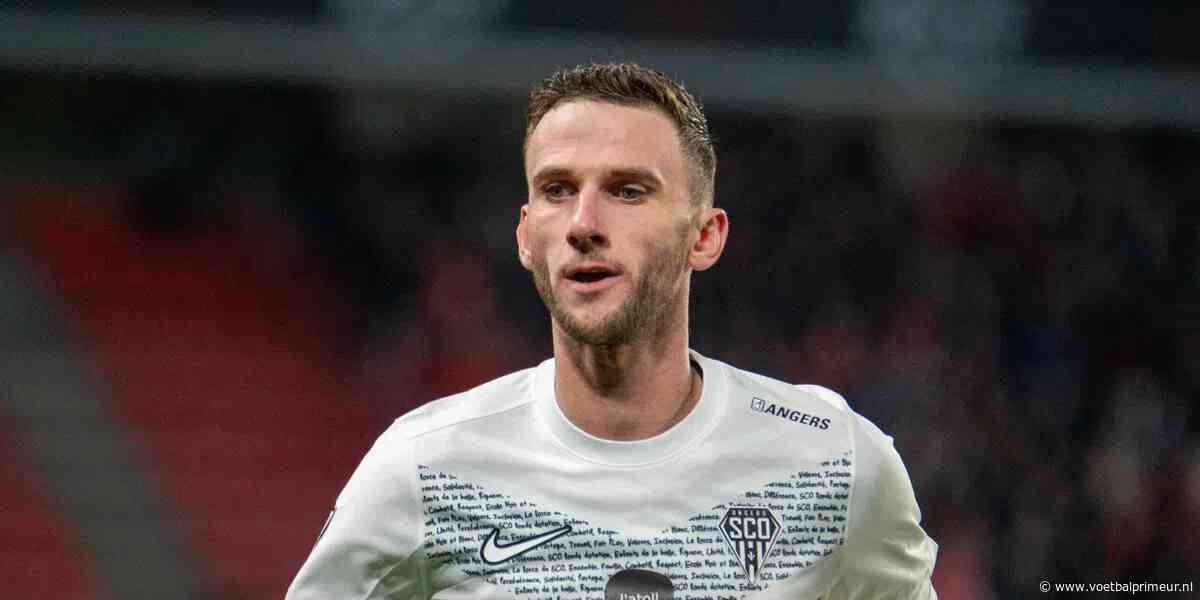 'Cruijff wil af van riant salaris bij Ajax en laat Mislintat-aankoop gratis gaan'