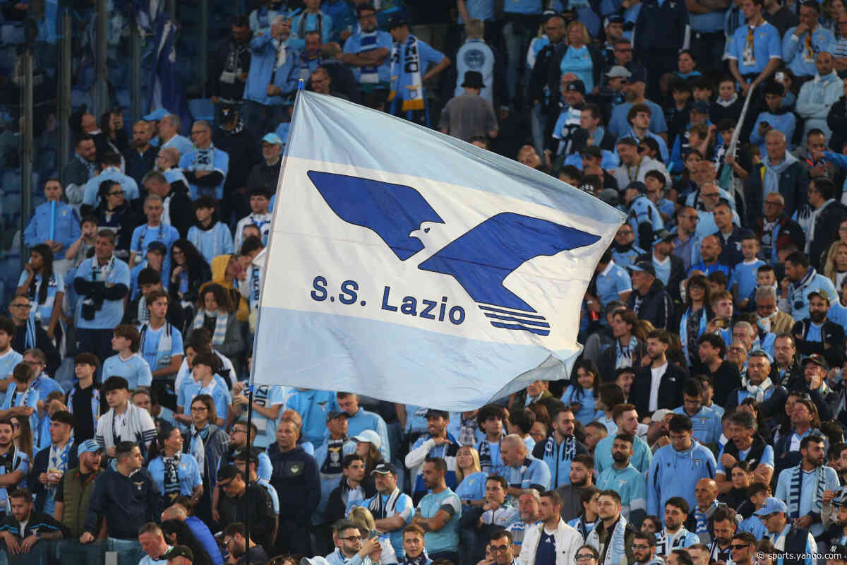Over 10,000 Lazio fans gather to protest against President Lotito
