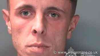 Police raid man's house after reading Snapchat messages