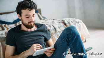 Every hour spent sitting down increases the risk of cancer by nearly a tenth