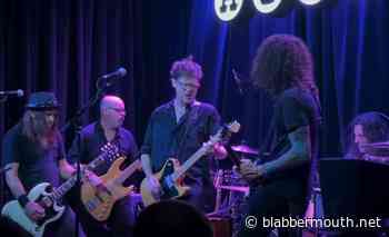 Watch: Ex-METALLICA Bassist JASON NEWSTED And His THE CHOPHOUSE BAND Kick Off First-Ever North American Headlining Tour