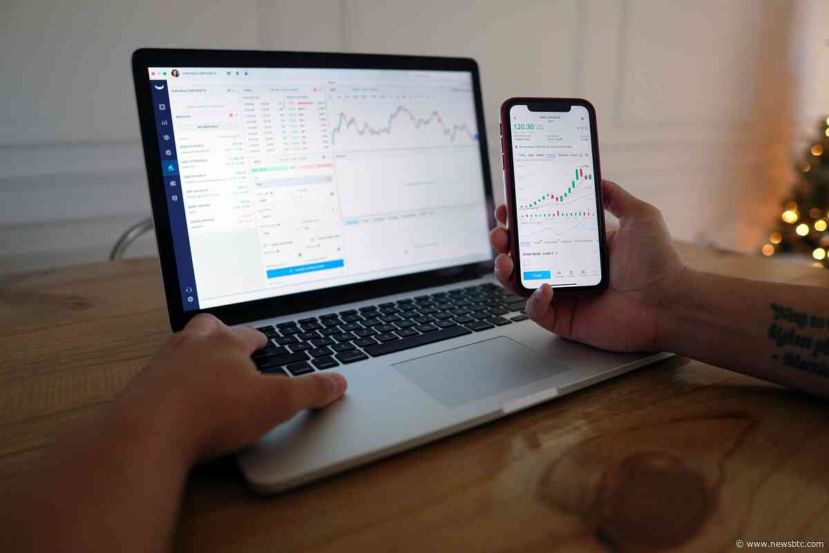 U.S. Public Firm K Wave Media Liquidates Entire 88 BTC Portfolio to Repay Debt