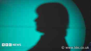 Woman given Met payout regrets reporting officer