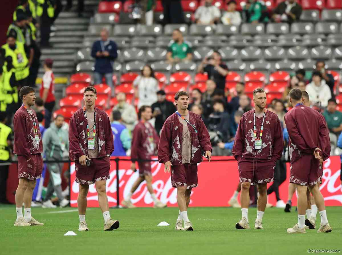 World Cup LIVE: Familiar faces on the bench for Switzerland vs. Algeria