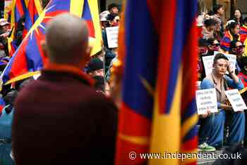 Man carrying Tibetan flag dies from severe burns near UN headquarters, police say
