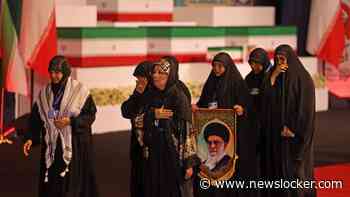 LIVE | Lichaam van Khamenei aangekomen in religieus complex in Teheran