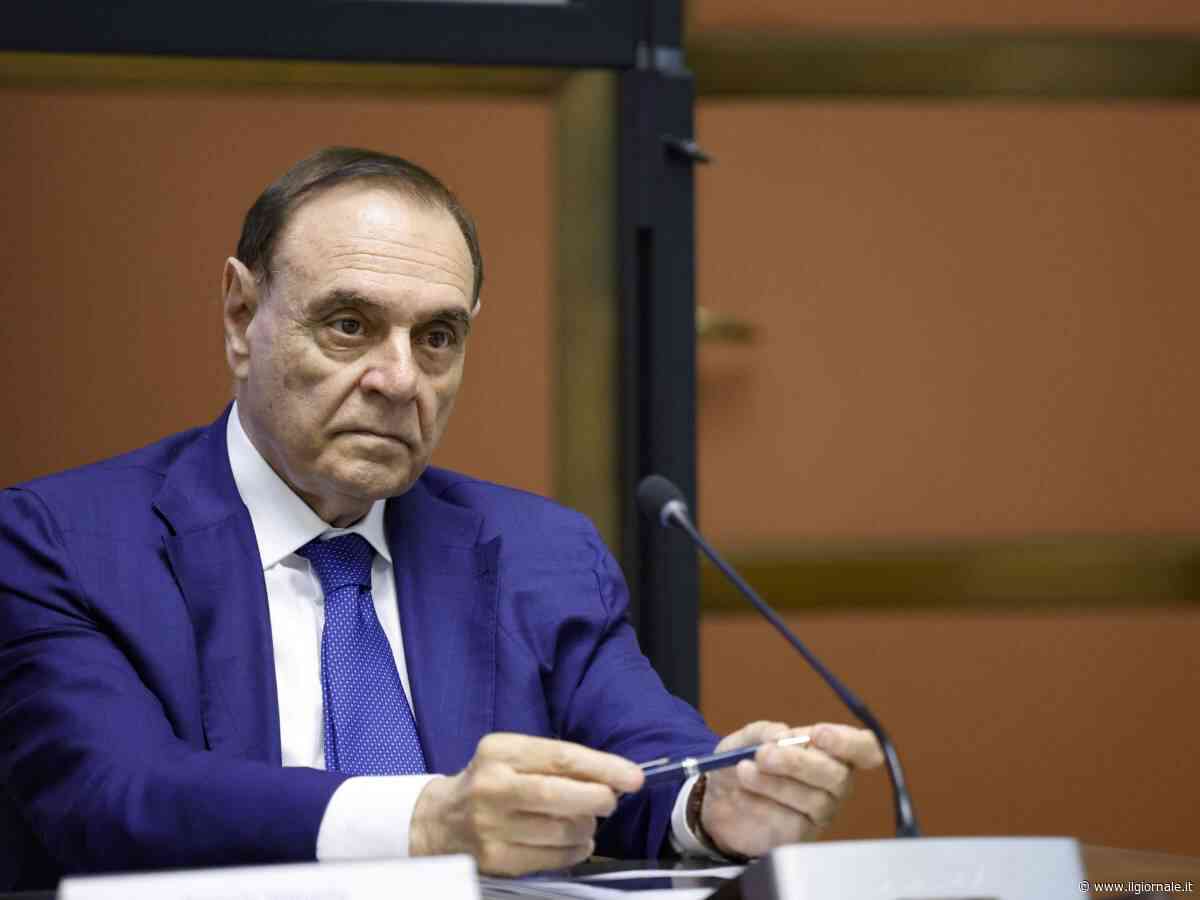 Mastella racconta la malattia: “Ho un tumore, ora temo di morire da solo”