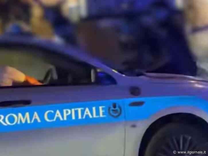 Giovani senza fissa dimora, minori e borseggiatori: la rete dei maranza che assedia il Colosseo