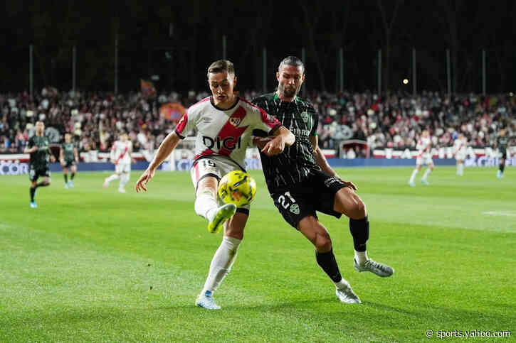 Anderlecht strengthen defence with the signing of former Elche defender