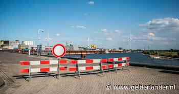 Plots afgesloten parkeerterrein in Arnhem raakt vooral jachthaven: ‘Zelfs ’s nachts stond het halfvol’