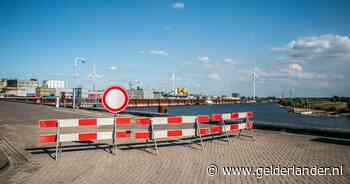 Plots afgesloten parkeerterrein in Arnhem raakt vooral jachthaven: ‘Zelfs ’s nachts stond het halfvol’
