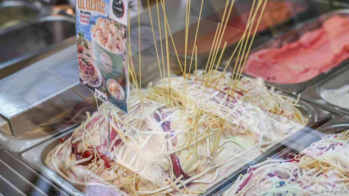 "Das gab's noch nie": Eisdiele in Karlsruhe kreiert Spaghetti-Eis mit echten Nudeln
