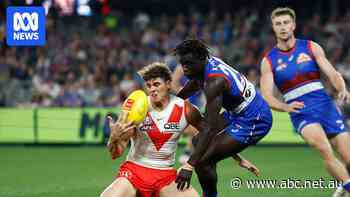 Live: Swans, Bulldogs clash in Sydney ahead of Eagles vs Crows in Perth