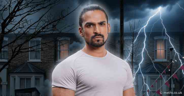 EastEnders star addresses return after abrupt exit
