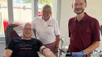 Aderlass bei Christian Englbrecht: Warum der Neumarkter bereits zum 100. Mal Blut gespendet hat