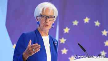 Christine Lagarde leaves door open to early ECB exit, as she mulls French politics
