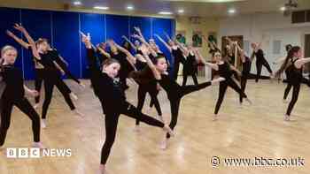Lack of arts access affecting children - report