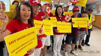 Winnipeg's Vietnamese community wants 'exclusivity' of Saigon Centre as province takes control