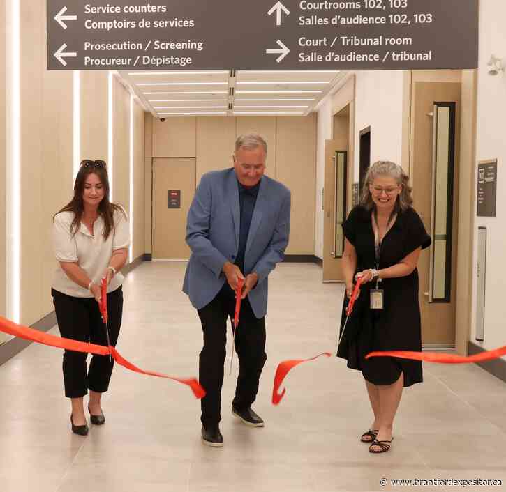 City marks opening of new Provincial Offences administration office