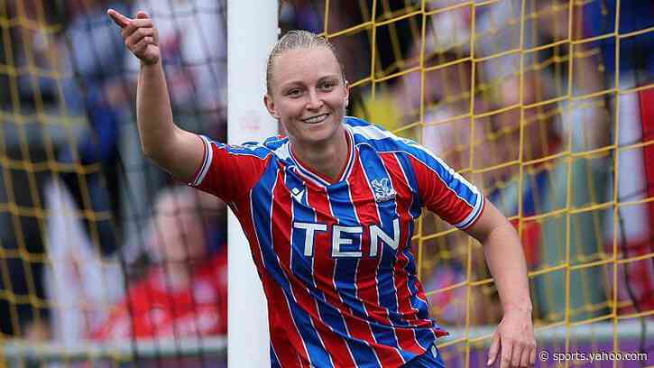 Wales striker Hughes joins Sunderland