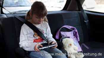 Sieben Tipps gegen Reiseübelkeit bei Kindern im Auto