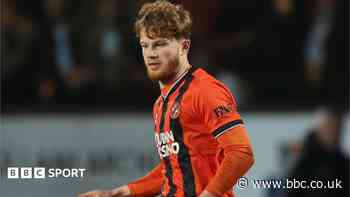 Bolton bring in Liverpool full-back Stephenson