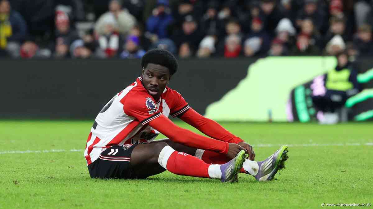 Sunderland agree £21.5m transfer of Eliezer Mayenda to Rennes amid Granit Xhaka claim