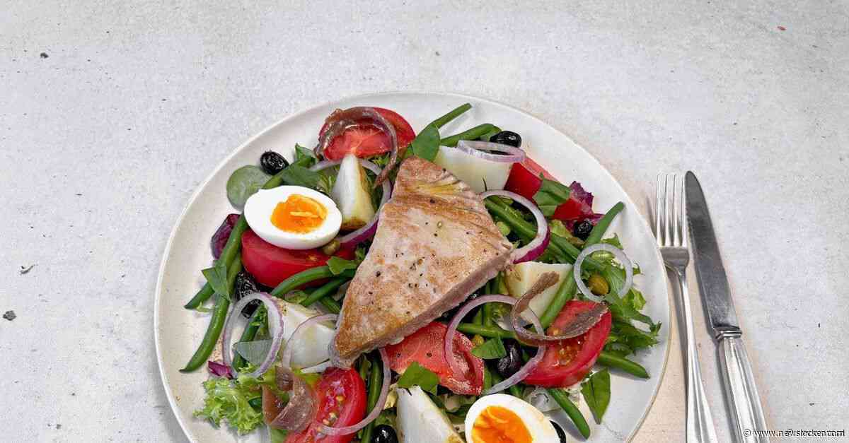 Omdat alles eraan klopt: een (schandalige) salade Niçoise