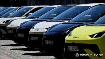 Fast 80 Prozent mehr Zulassungen: Deutsche kaufen deutlich mehr E-Autos