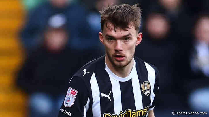 Notts County defender Macari signs new deal