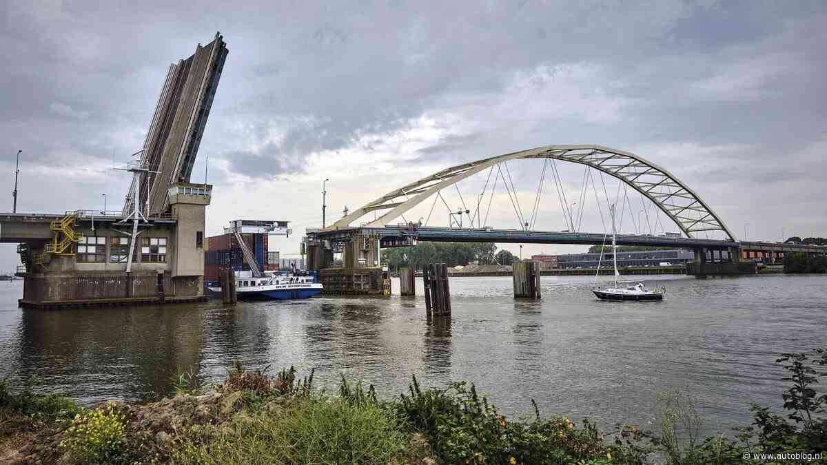 Blijf weg van de N3 bij Papendrecht! Ik herhaal: blijf weg van de N3!