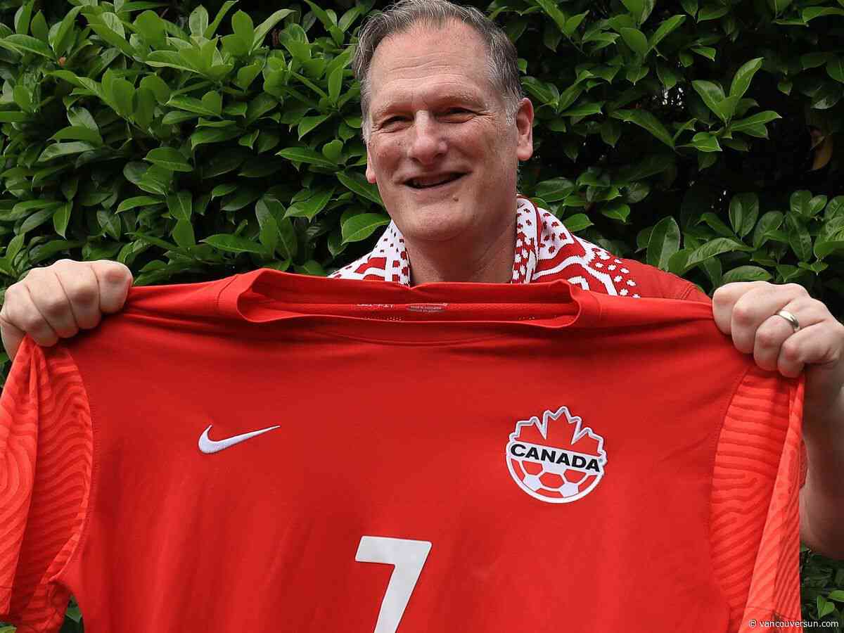 'FIFA fever': Why these Vancouver fans flew to Houston to cheer on Team Canada