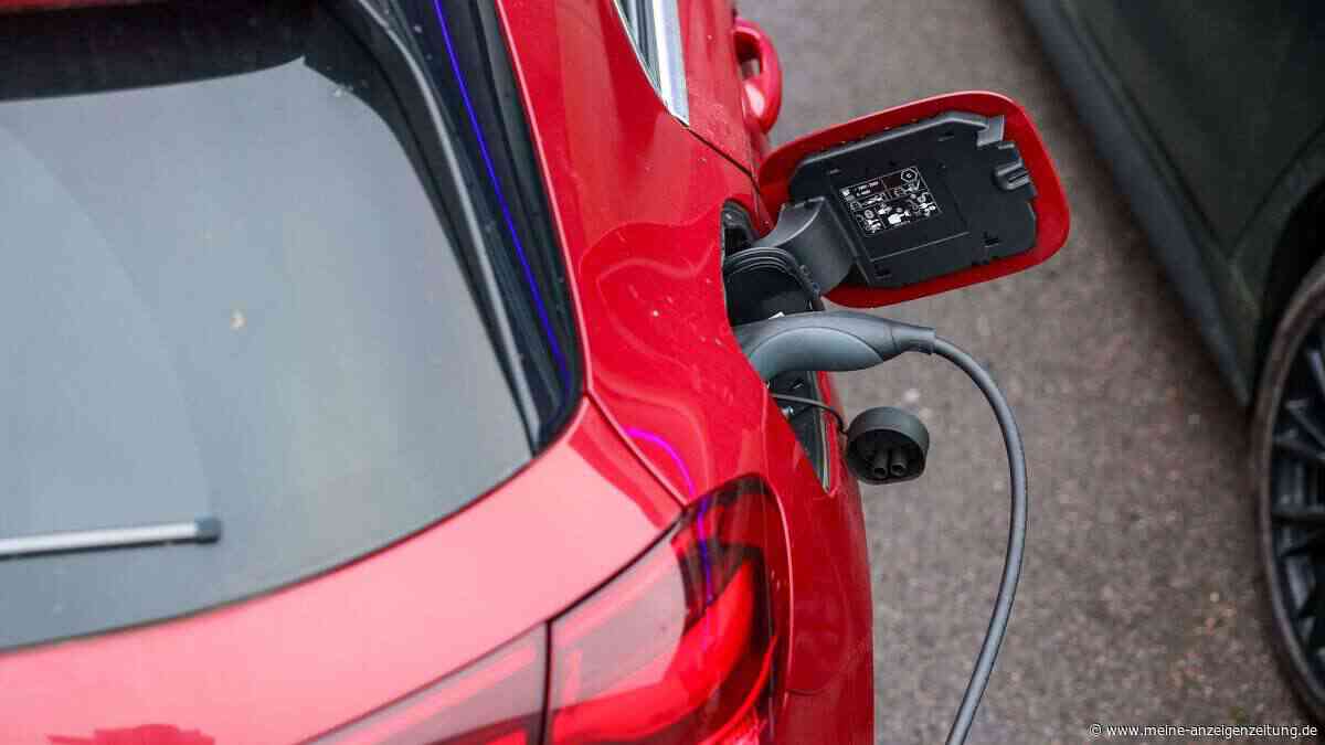 Fast 50 Prozent mehr neue Elektroautos im ersten Halbjahr