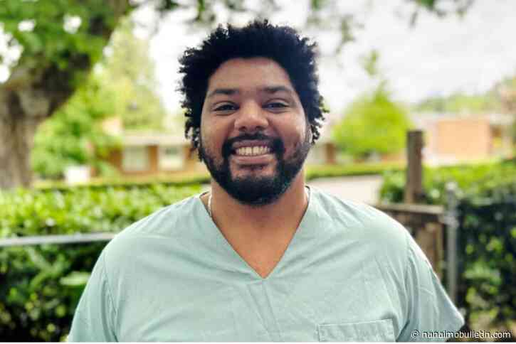 Vancouver Island student helps provide reduced-fee dental services
