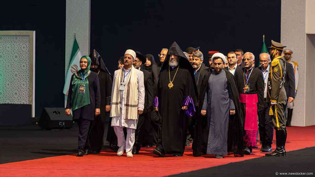 LIVE | Rouwceremonies voor begrafenis ayatollah Khamenei van start in Iran