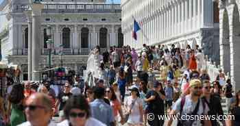 Venice mayor proposes new dynamic pricing tourist fee